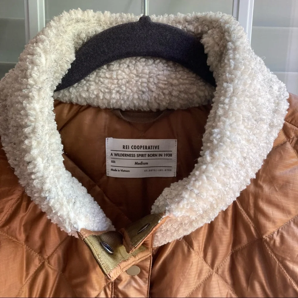 REI Brown and Cream Quilted Jacket - Picture 2 of 9